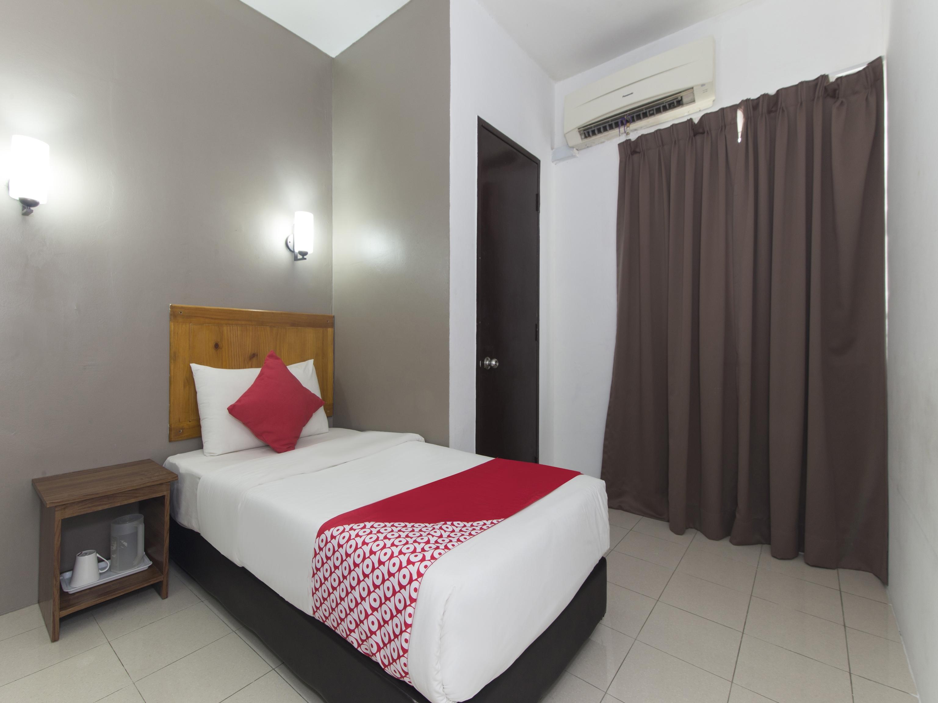Super Oyo 502 Midah Inn Puchong Εξωτερικό φωτογραφία