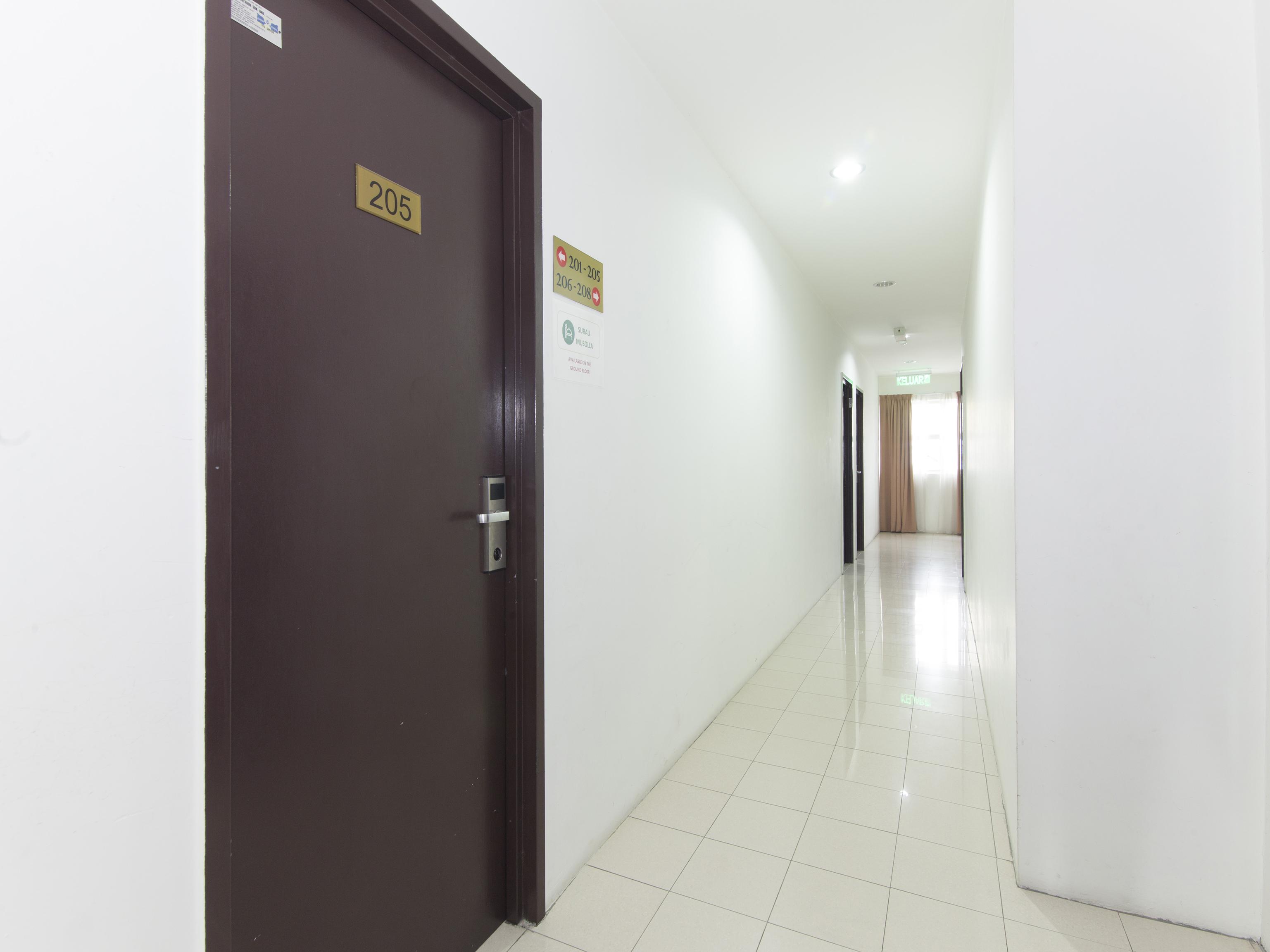 Super Oyo 502 Midah Inn Puchong Εξωτερικό φωτογραφία