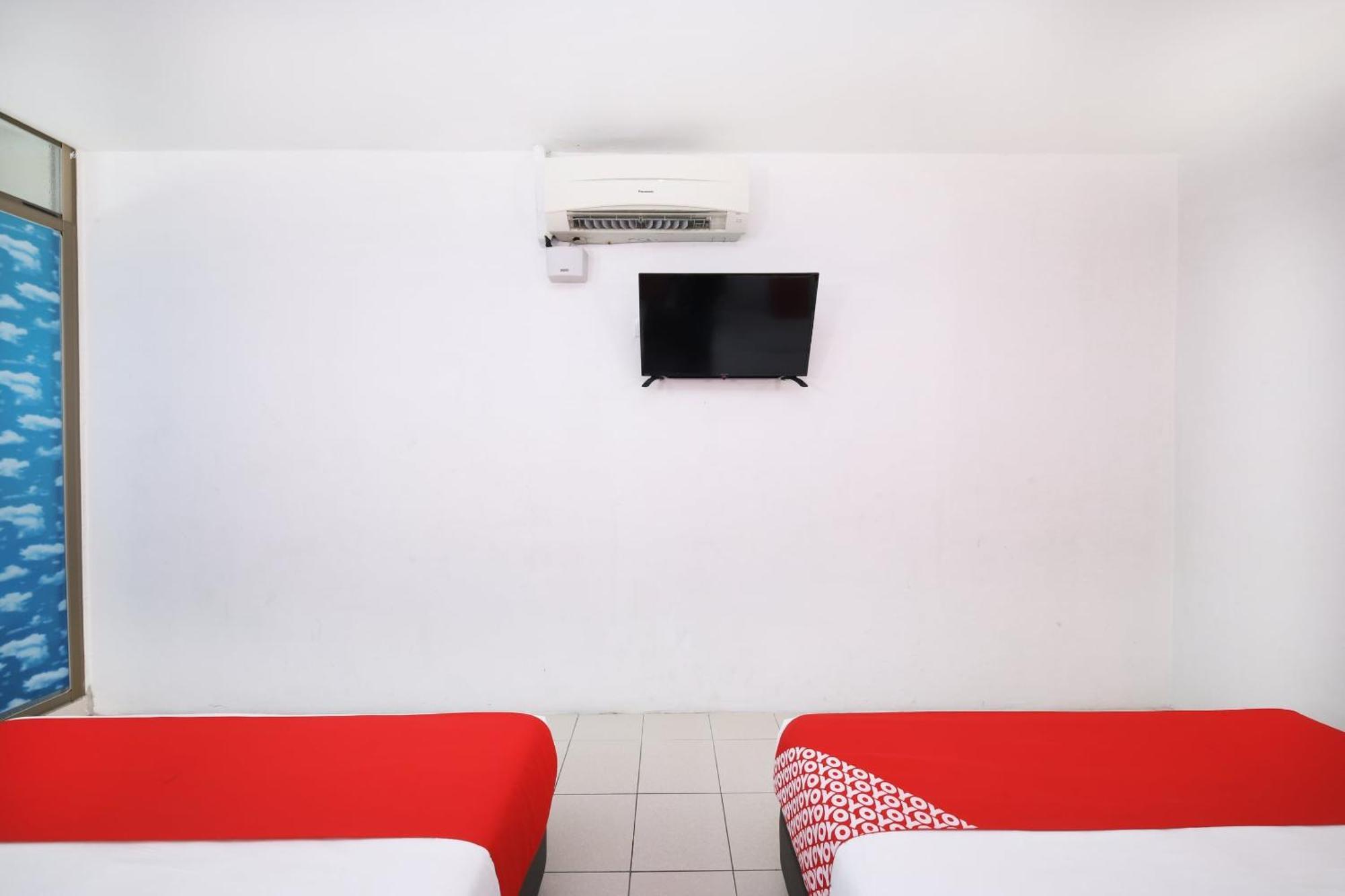 Super Oyo 502 Midah Inn Puchong Εξωτερικό φωτογραφία