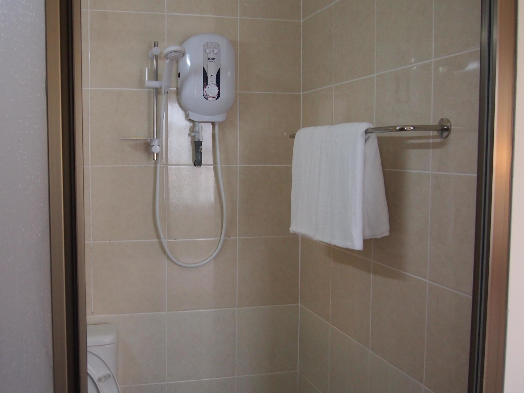 Super Oyo 502 Midah Inn Puchong Εξωτερικό φωτογραφία